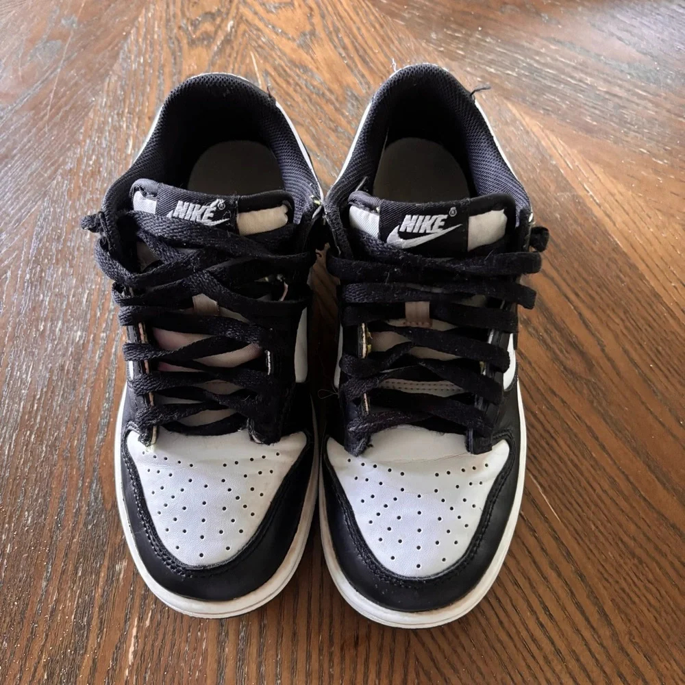 Nike Dunk Low Panda Black White GS Size 4Y Youth Shoes CW1590-100 - Picture 3 of 7